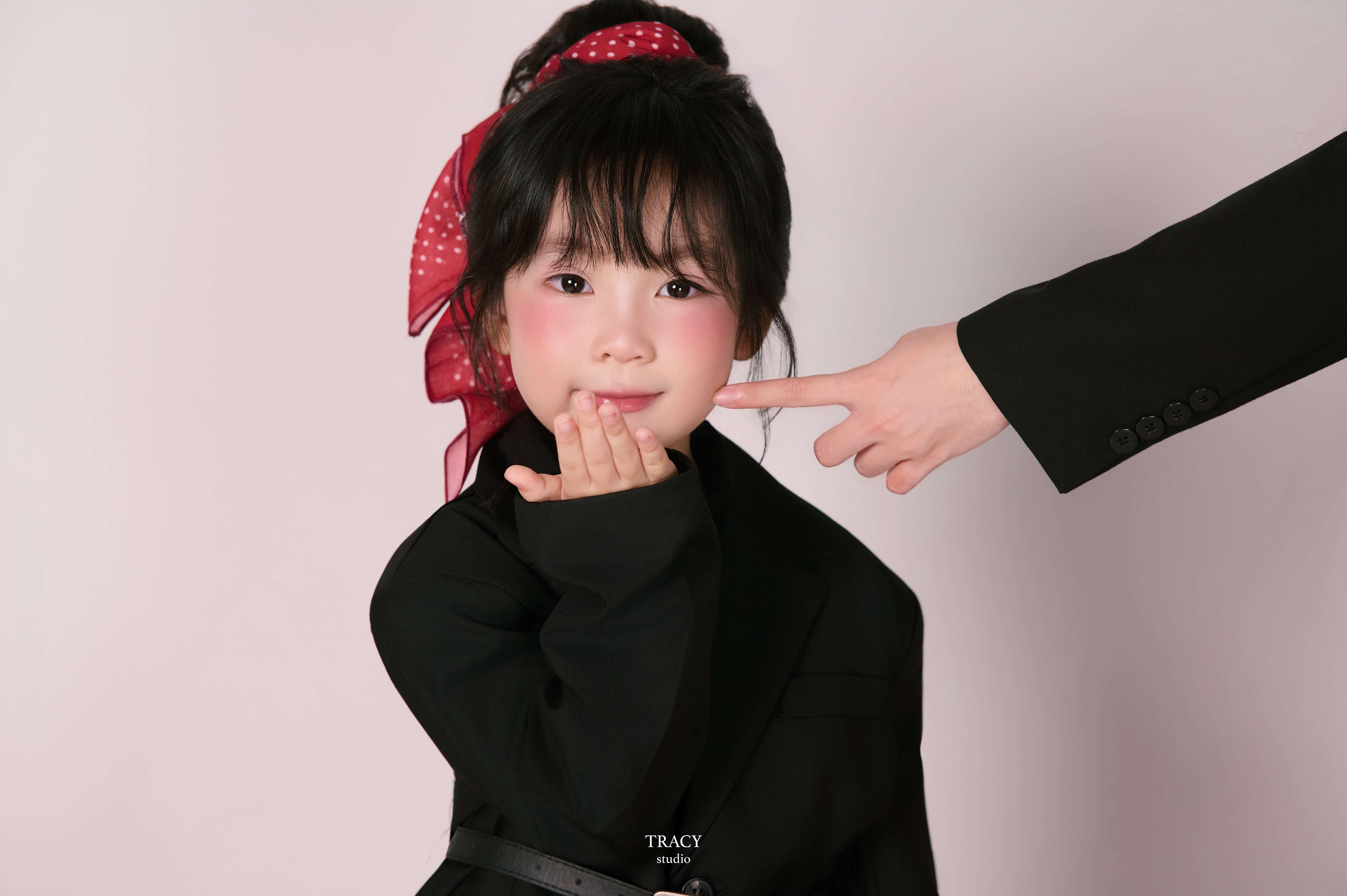frontend/img/gallery/anh-gia-dinh/tracy-studio-chup-anh-gia-dinh-thanh-quynh (11).jpg